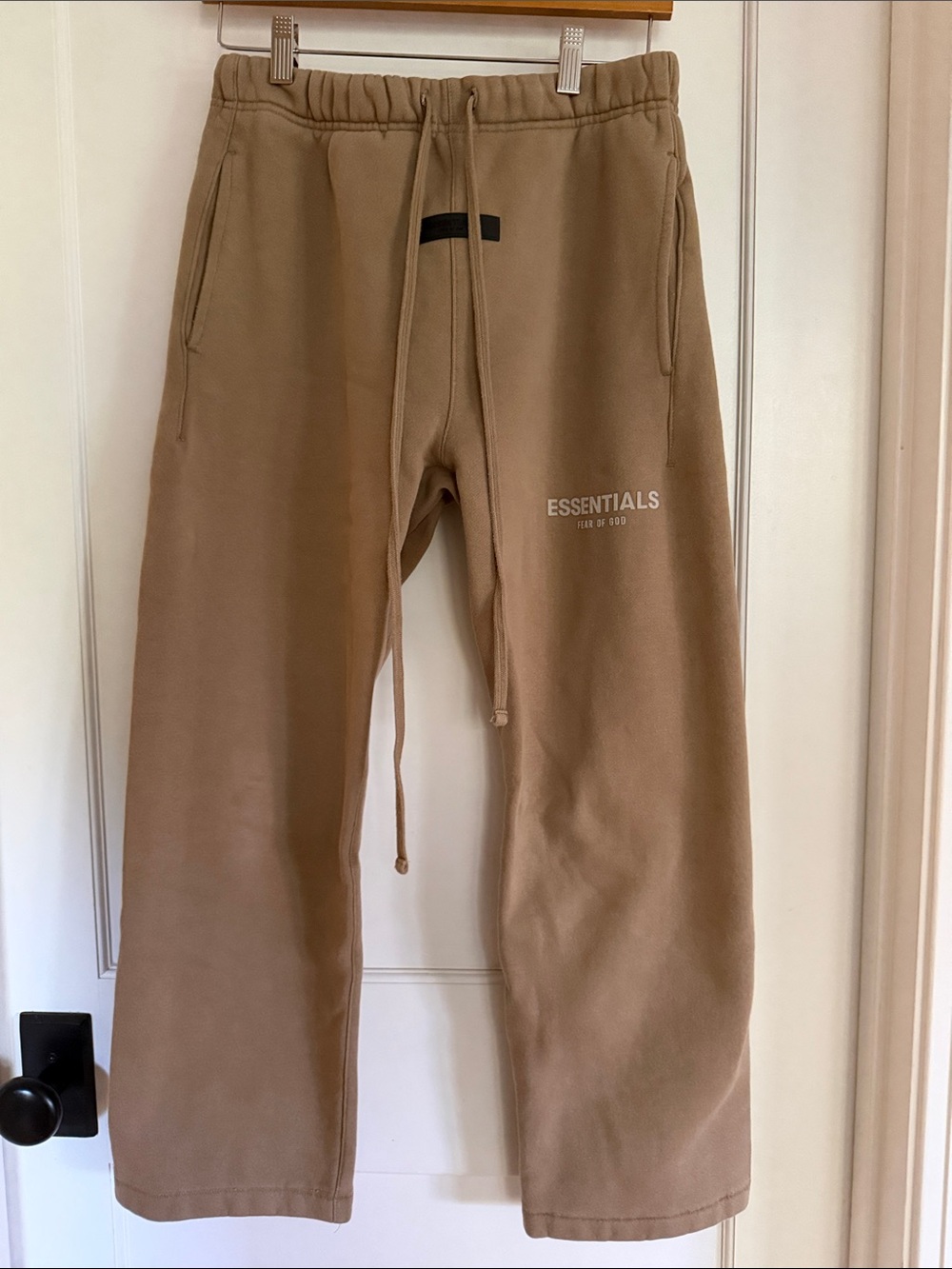 ESSENTIALS Men’s Beige/Tan Jogger Sweatpants
